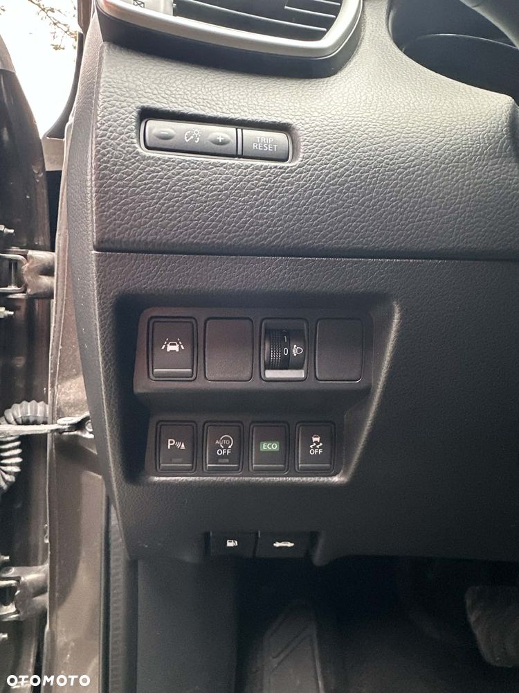 Nissan Qashqai 1.2 DIG-T Xtronic TEKNA - 14