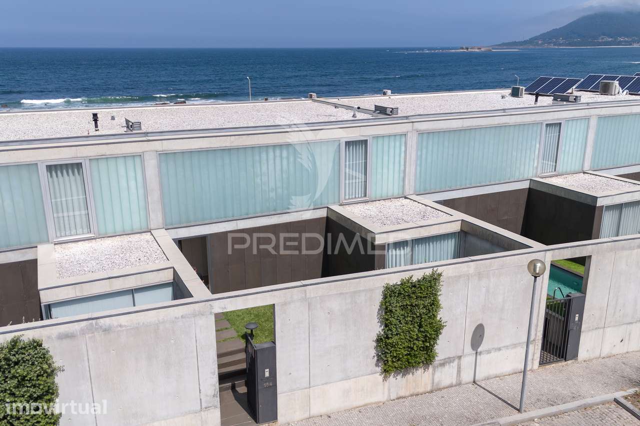 Moradia T3 de Luxo em Condomínio Fechado | Frente Mar | Praia de Mo... - Grande imagem: 3/40