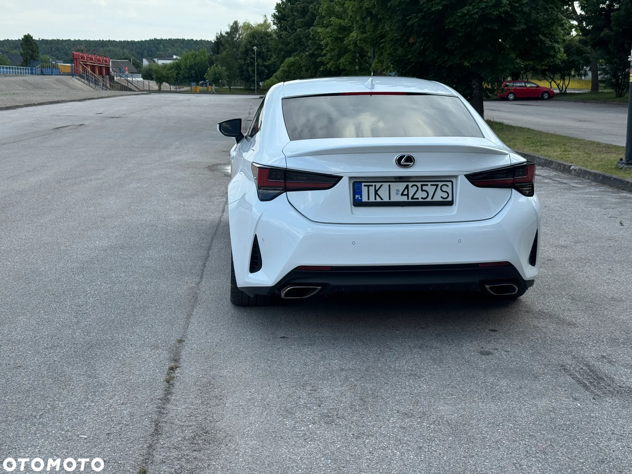 Lexus RC F Ultimate Edition - 10