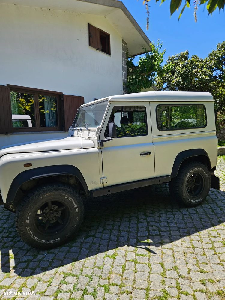 Land Rover Defender 90 2.5 TD5 Metal Top - 5