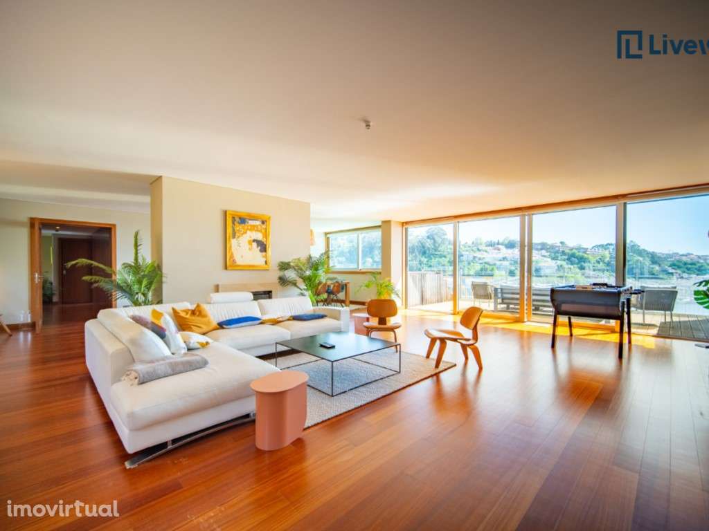 Duplex T6 com Piscina Privativa e Vista Panorâmica sobre o Rio Douro - Grande imagem: 3/53