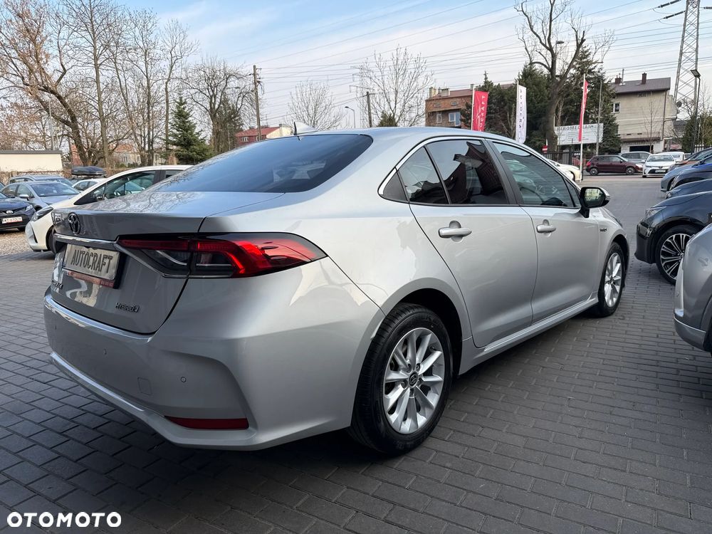 Toyota Corolla 1.8 Hybrid Comfort - 34