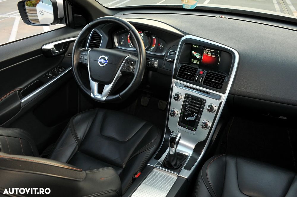 Volvo XC 60 D3 Ocean Race - 7