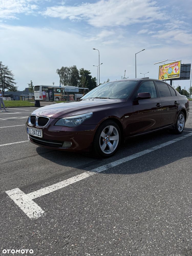 BMW Seria 5 525d - 8