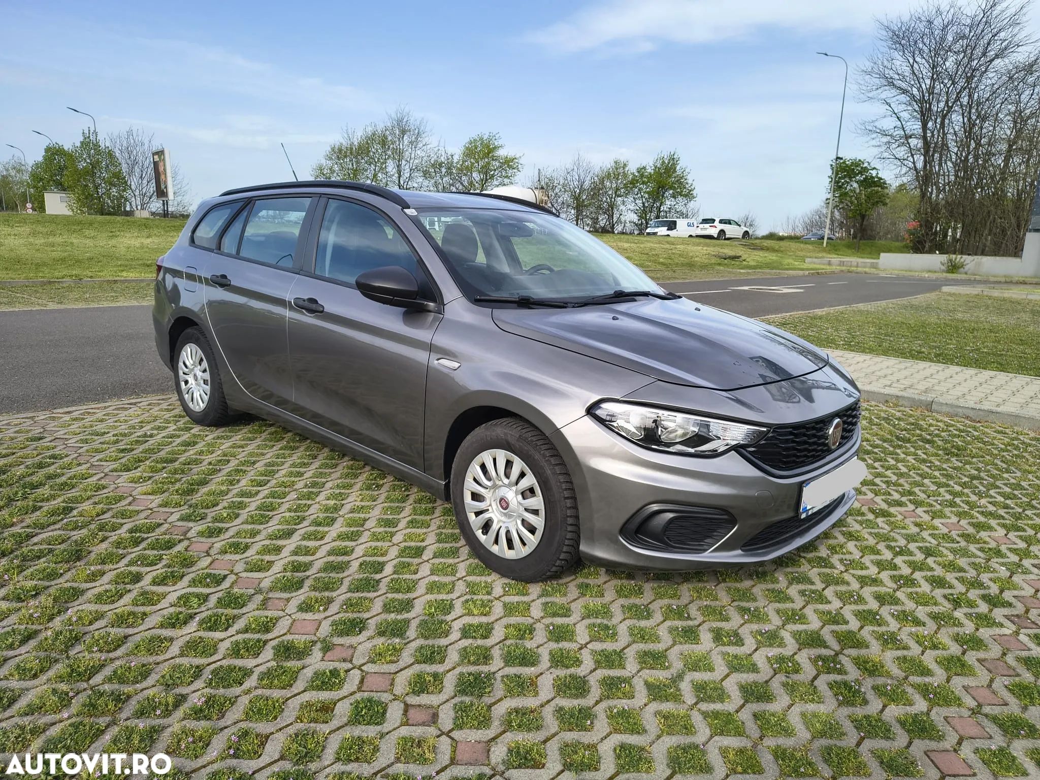 Fiat Tipo Kombi 1.4 16V Easy - 1