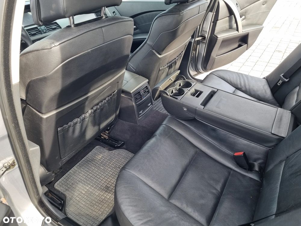 BMW Seria 5 - 24