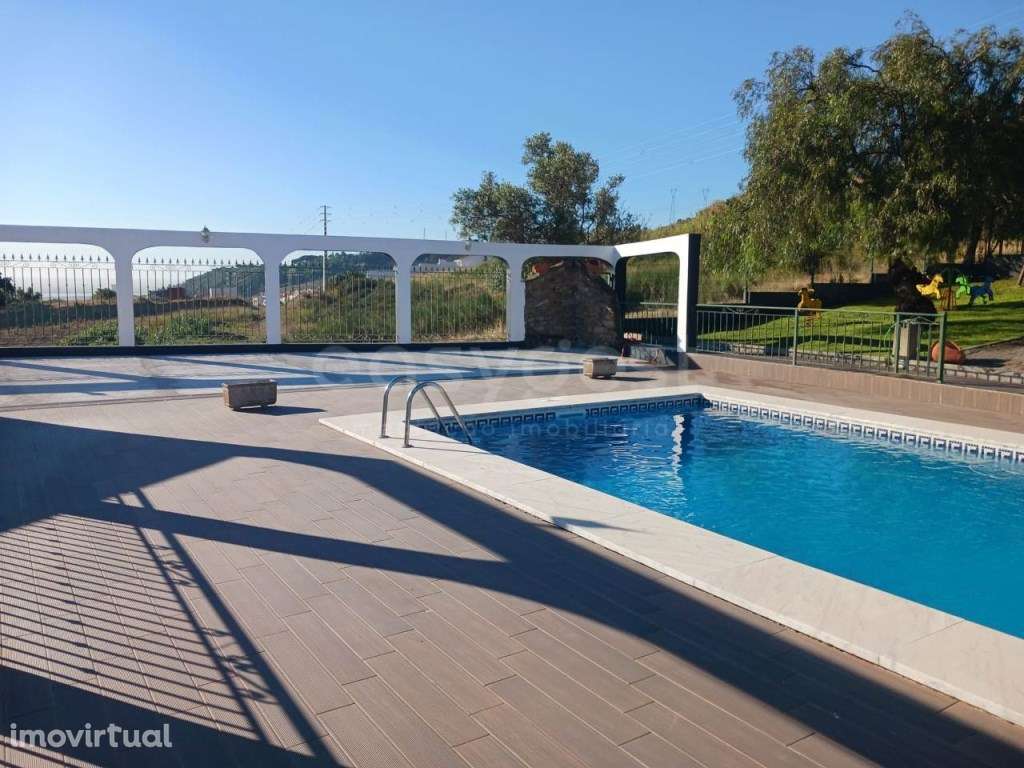 Quinta de sonho na Subserra - Alhandra, Vila Franca de Xira - Vista... - Grande imagem: 2/30