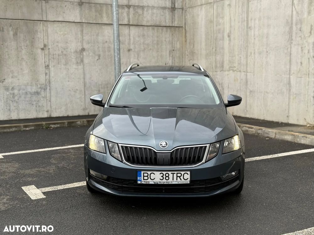 Skoda Octavia - 2
