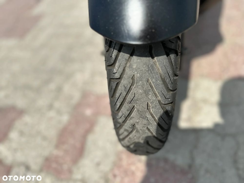 Honda PCX - 12