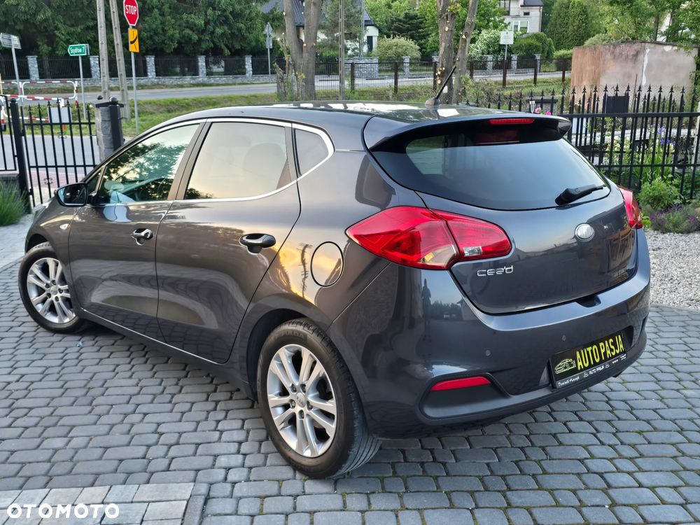 Kia Ceed 1.6 GDI Vision - 15