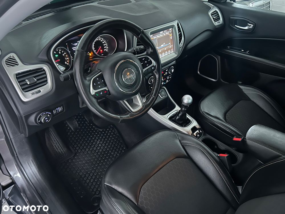 Jeep Compass 1.4 MultiAir Business Line - 17