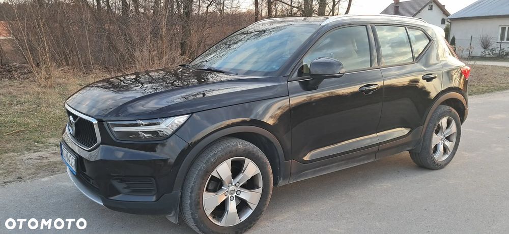 Volvo XC 40 D4 AWD Momentum - 1