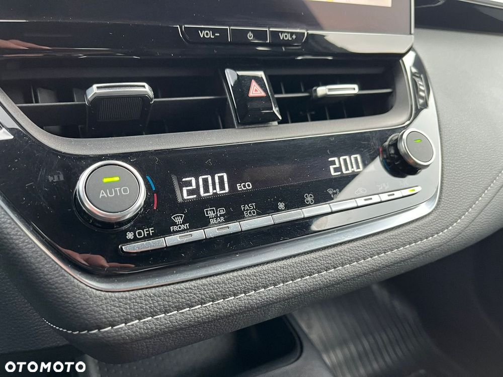 Toyota Corolla 1.8 Hybrid Comfort - 20