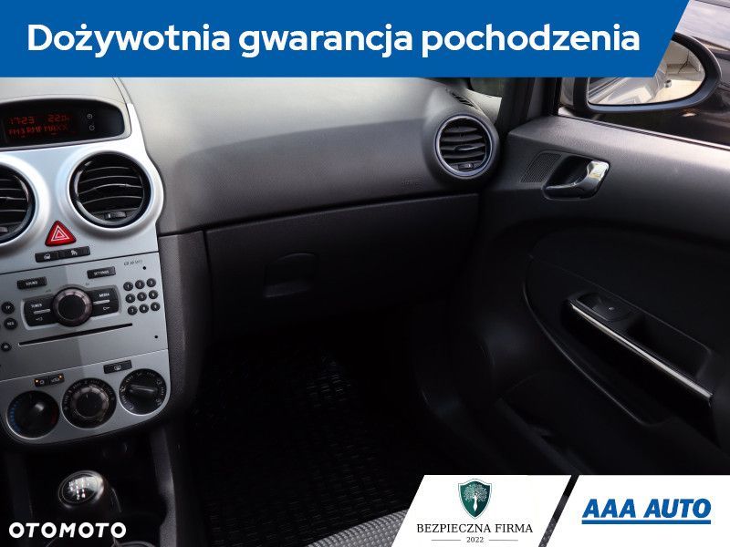 Opel Corsa - 10
