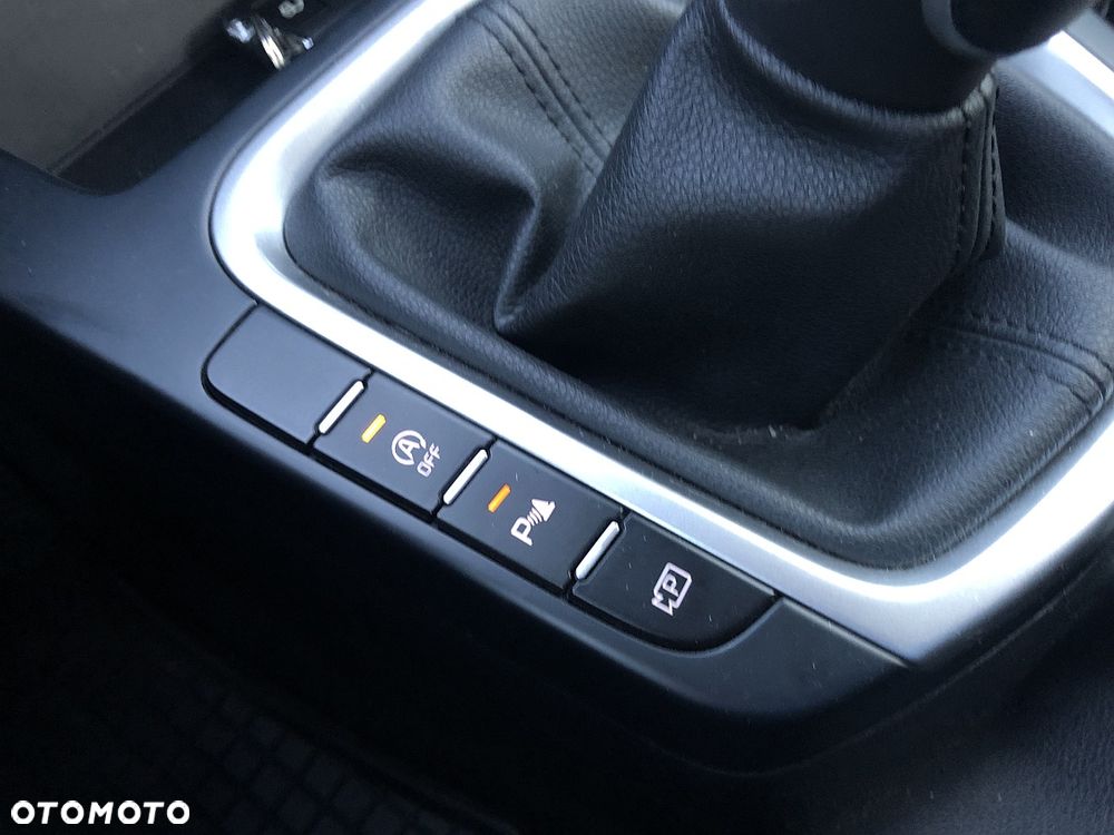 Kia Ceed 1.5 T-GDI L - 20