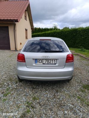Audi A3 2010 photo 2