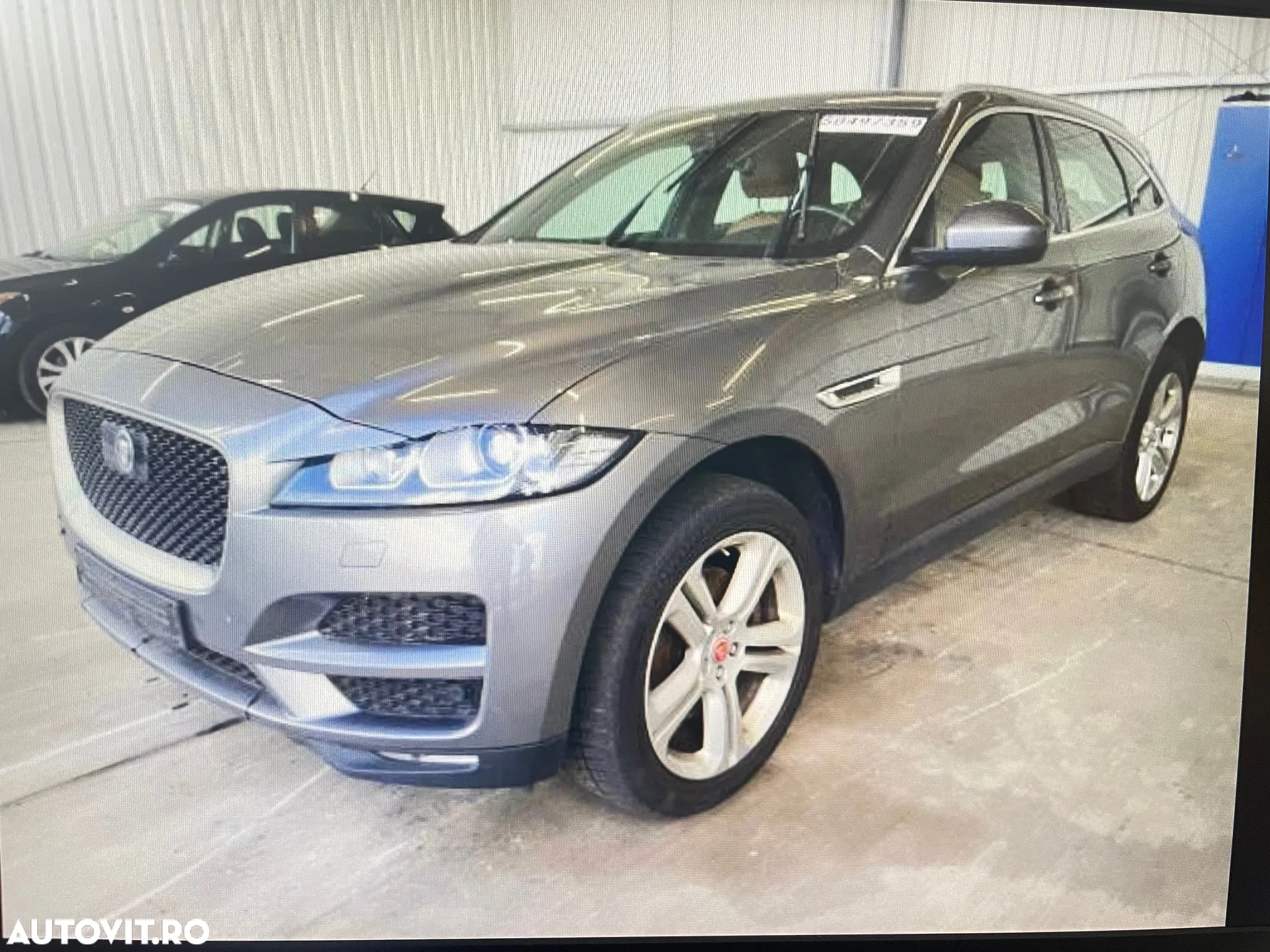Jaguar F-Pace 30d AWD First Edition - 2
