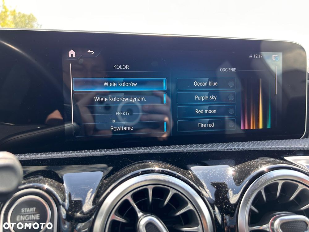 Mercedes-Benz CLA 180 7G-DCT - 30