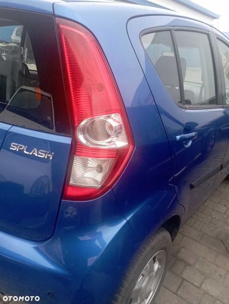 SUZUKI SPLASH LAMPA PRAWA TYŁ TYLNA EU - 1