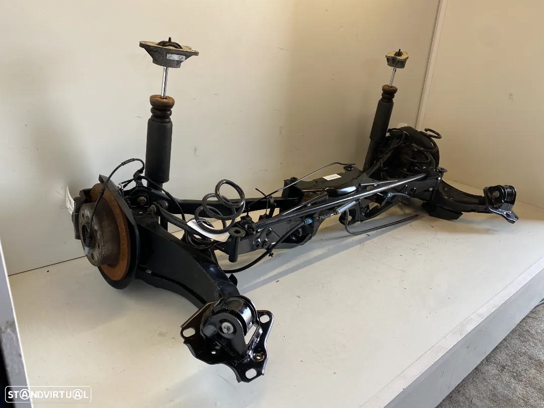 Charriot traseiro MINI One/Cooper/JCW F55/F56 6851559 - 2
