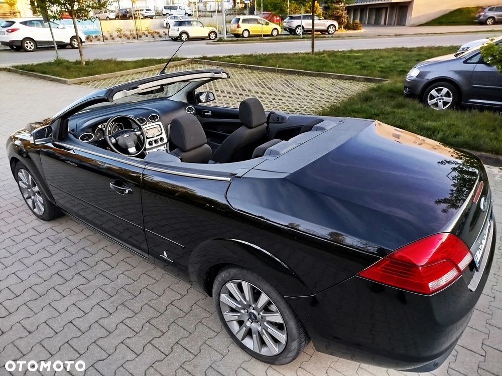Ford Focus 2.0 16V Sport - 38