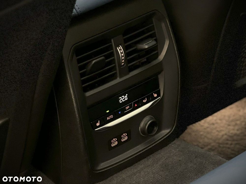 BMW Seria 3 - 33