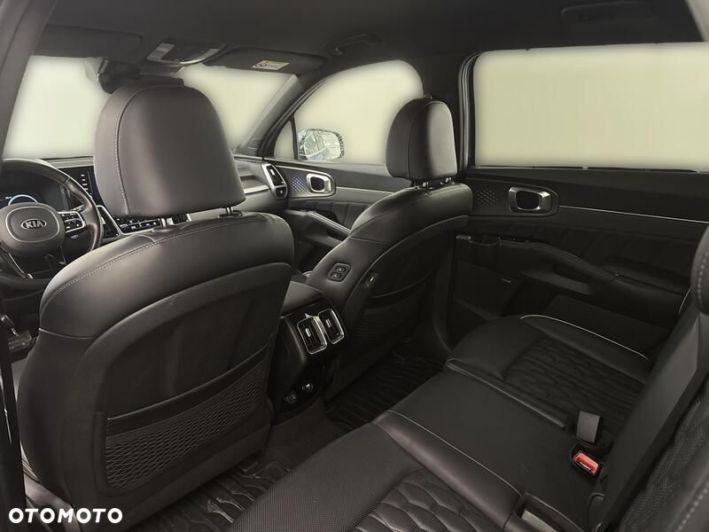 Kia Sorento - 17