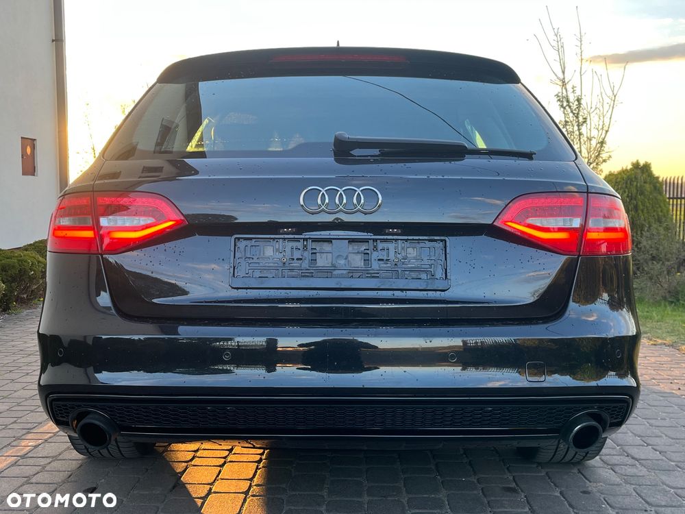 Audi A4 Avant 2.0 TFSI quattro S tronic S line Sportpaket - 31