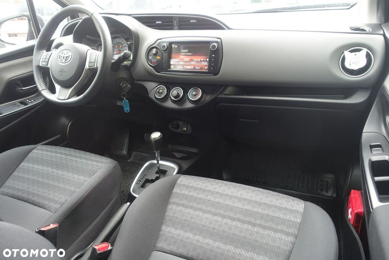 Toyota Yaris - 14