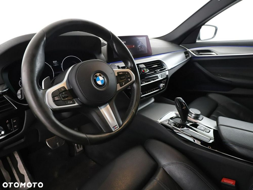 BMW Seria 5 520d xDrive mHEV M Sport sport - 15