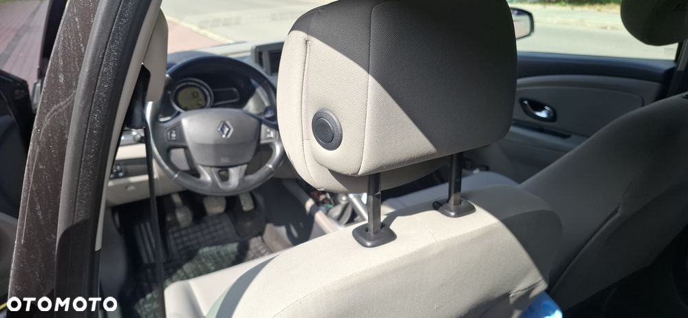 Renault Megane 1.5 dCi Dynamique - 3