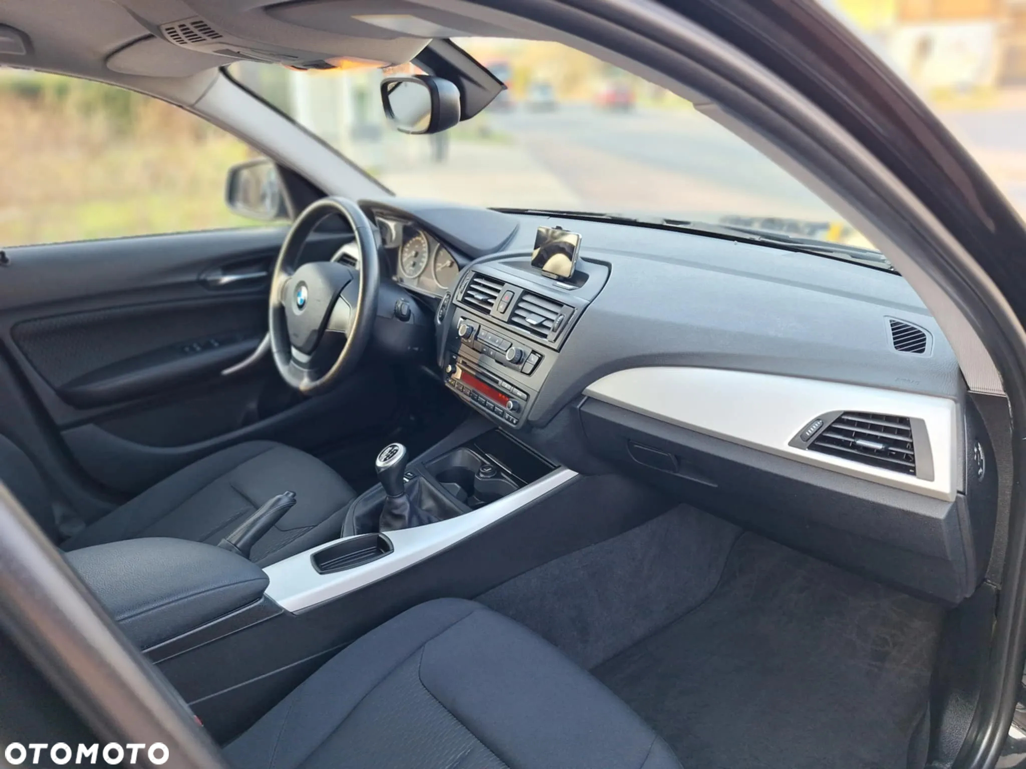 BMW Seria 1 116d DPF - 17