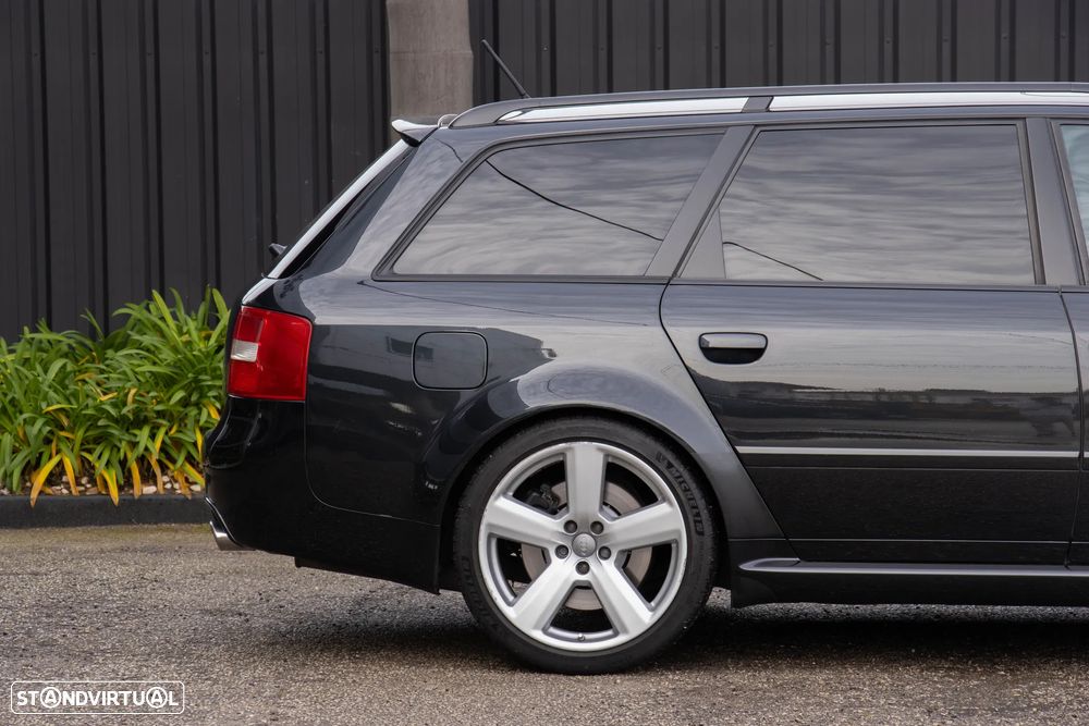 Audi RS6 Standard - 11