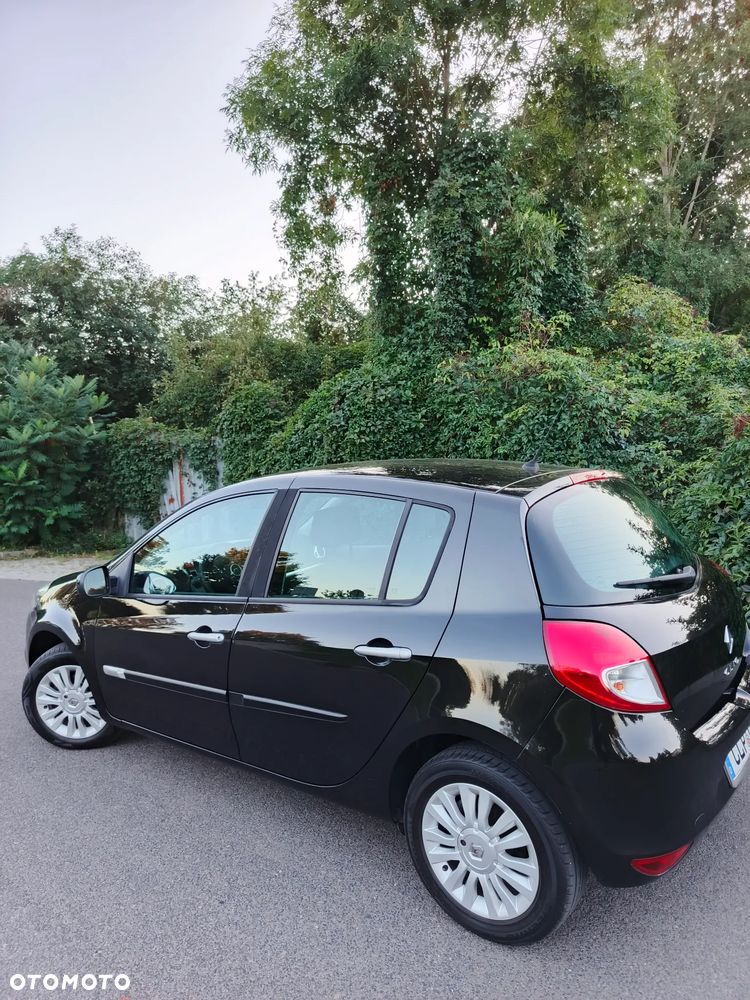 Renault Clio - 4