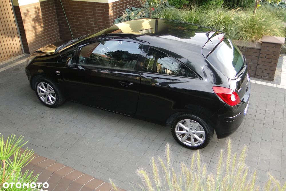Opel Corsa 1.4 16V EcoFLEX Start-Stop 150 Jahre - 7