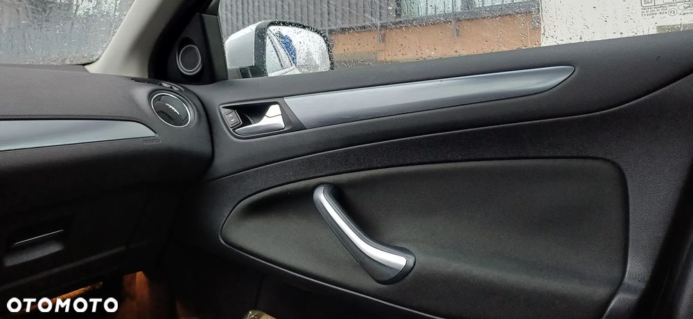 Ford Mondeo 2.0 TDCi Titanium - 15