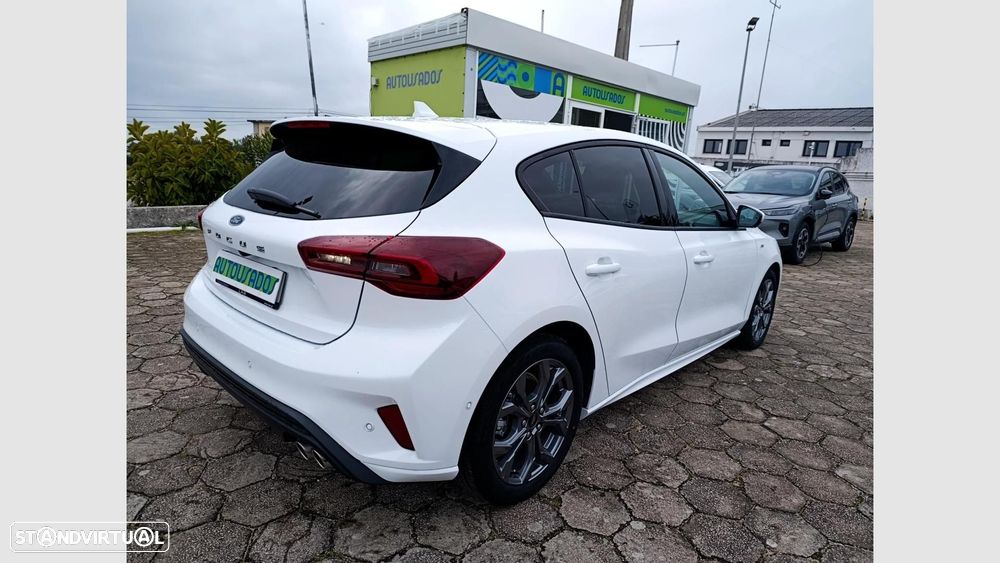 Ford Focus 1.0 EcoBoost MHEV ST-Line X - 4