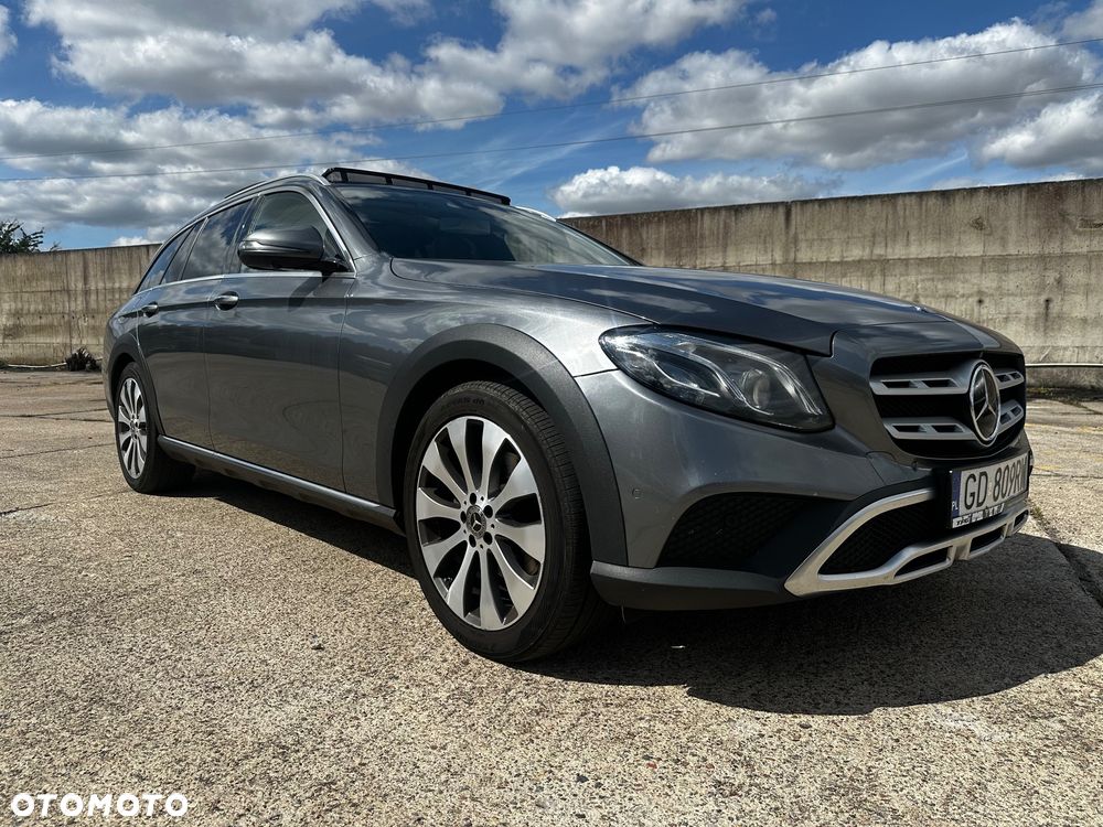 Mercedes-Benz Klasa E 220 d 4Matic T All-Terrain 9G-TRONIC Exclusive - 1