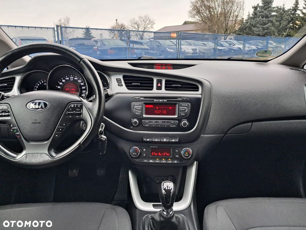 Kia Ceed 1.6 GDI M - 21