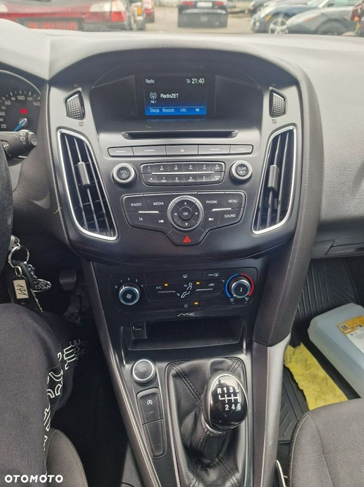 Ford Focus 1.5 EcoBlue Start-Stopp-System TREND - 16