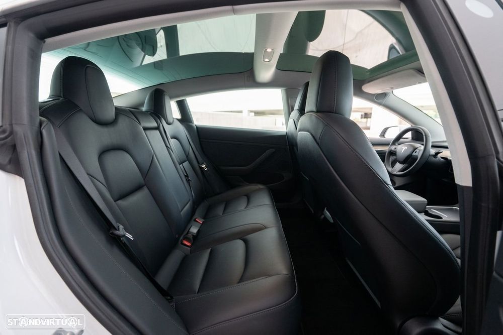 Tesla Model 3 Long-Range Dual Motor AWD - 18