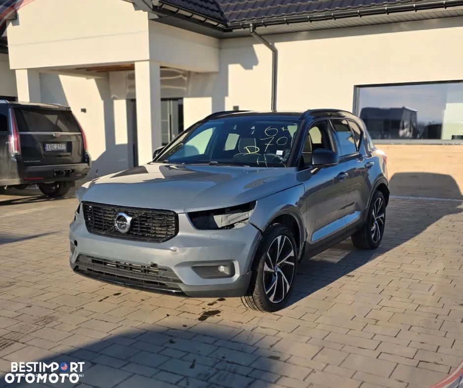 Volvo XC 40 T5 AWD Geartronic R-Design - 2
