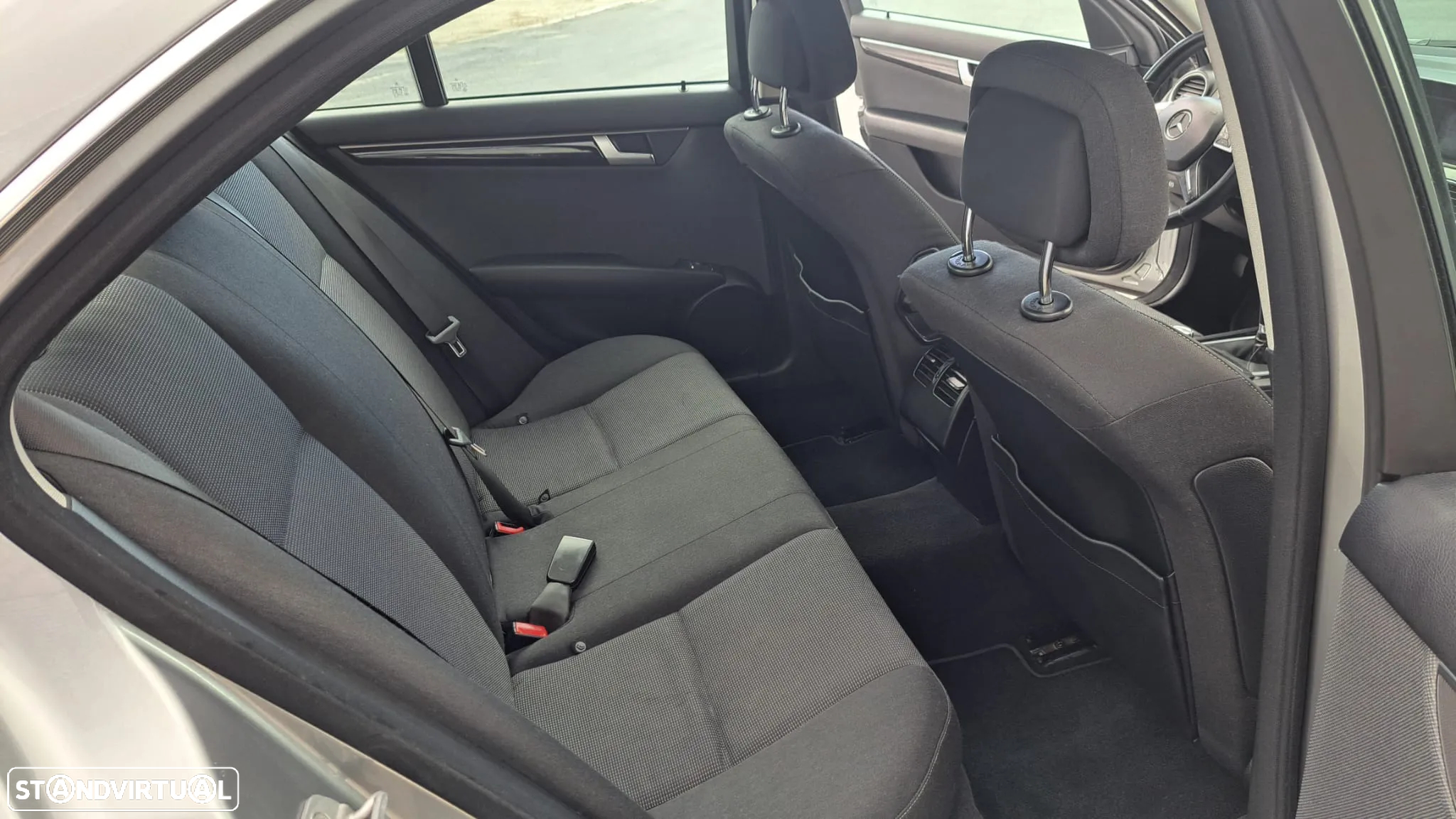Mercedes-Benz C 180 CDi Elegance BlueEfficiency - 34