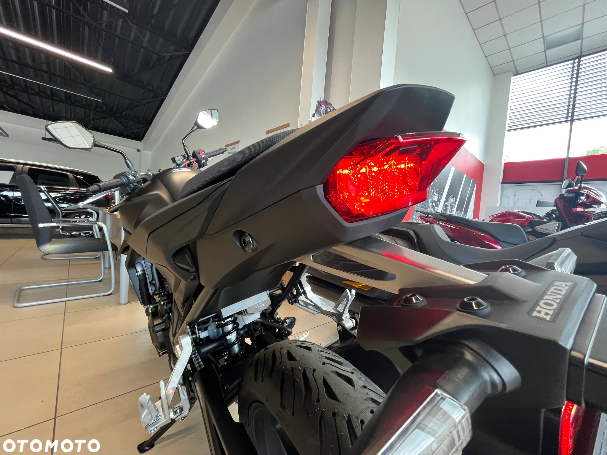 Honda CB - 6
