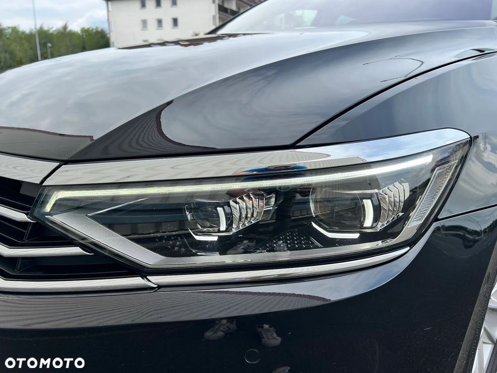 Volkswagen Passat 2.0 TSI Elegance DSG - 9