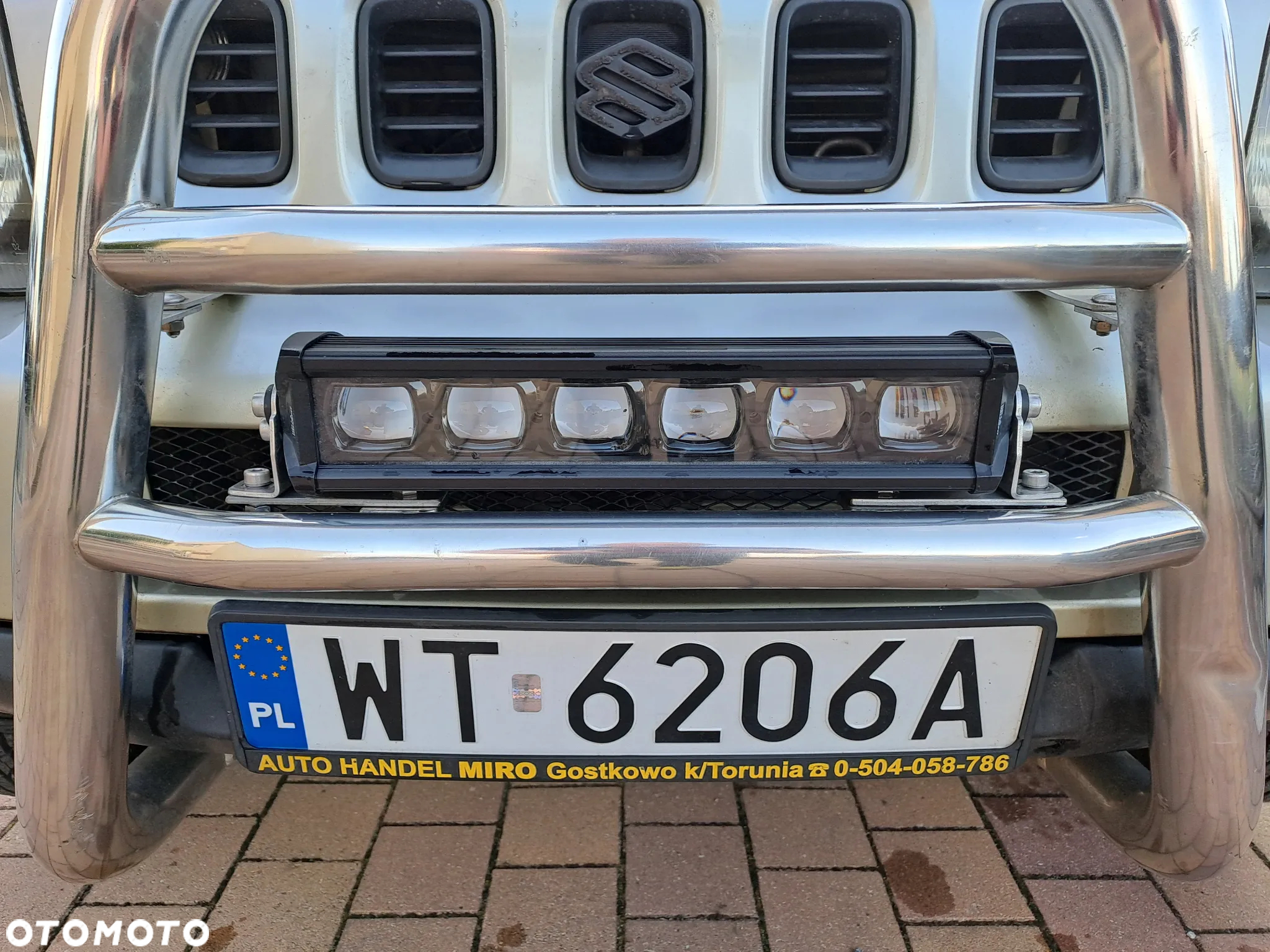 Suzuki Jimny - 13
