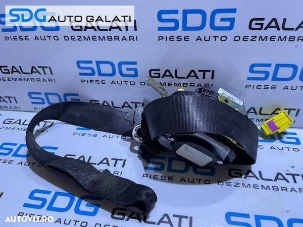 Centura Siguranta Dreapta Fata VW Polo 9N Coupe 2 Usi 2002 - 2008 Cod 6Q3857706E - 1
