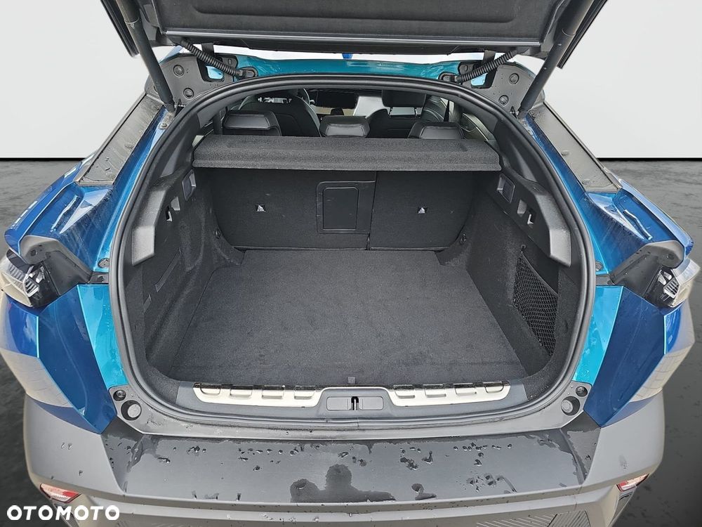 Peugeot 408 - 23