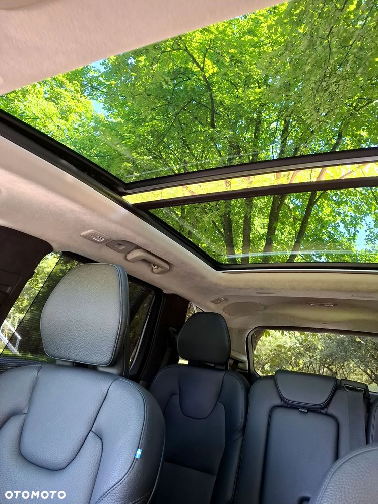 Volvo XC 90 B5 D AWD Ultimate Bright 7os - 13