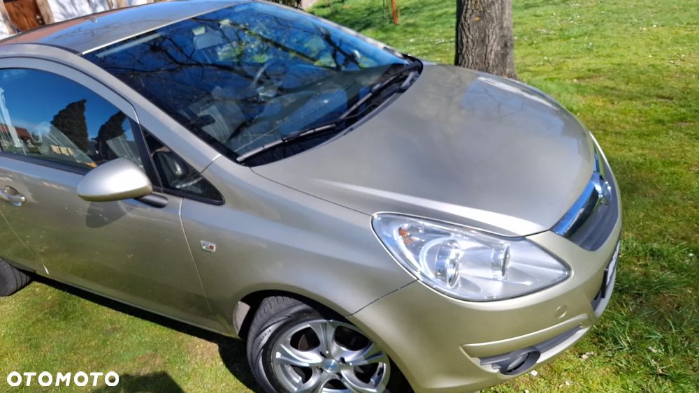 Opel Corsa 1.4 16V Enjoy - 17